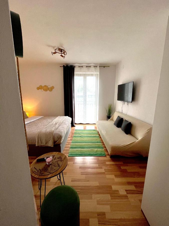 Veronika Apartment